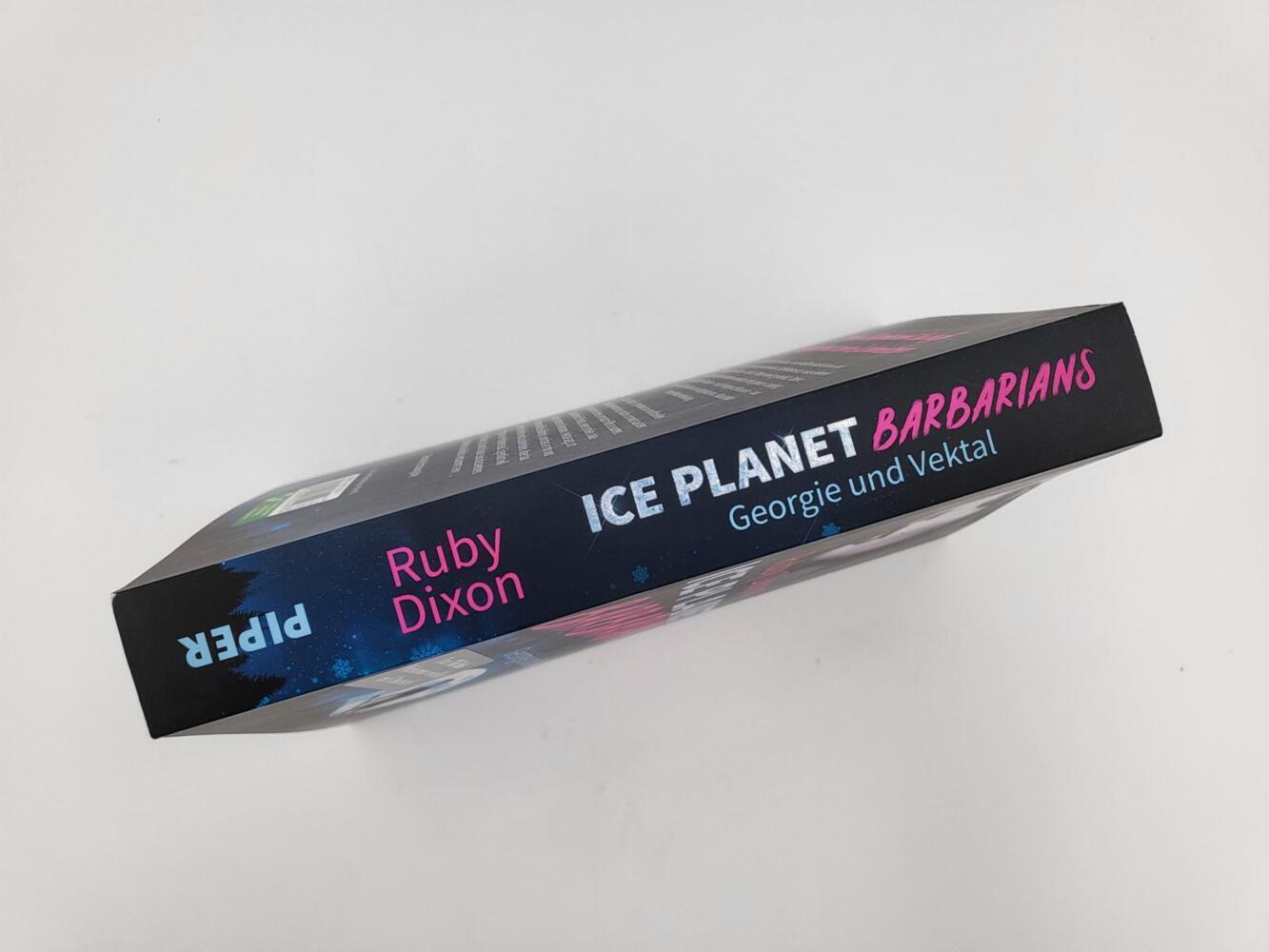 Bild: 9783492707411 | Ice Planet Barbarians - Georgie und Vektal | Ruby Dixon | Taschenbuch