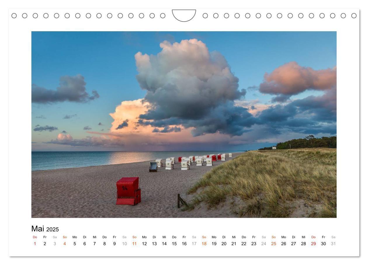 Bild: 9783435571895 | Strandkorb Idylle (Wandkalender 2025 DIN A4 quer), CALVENDO...