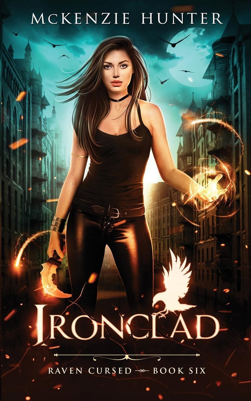 Cover: 9781946457363 | Ironclad | McKenzie Hunter | Taschenbuch | Raven Cursed | Paperback