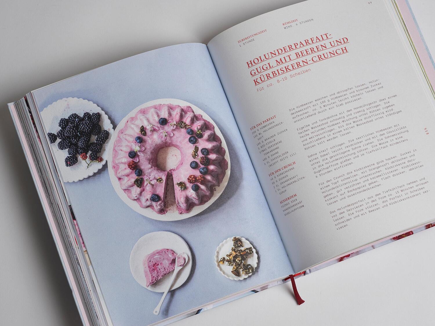 Bild: 9783747202463 | Hello Berries | Kochen, Backen und genießen mit Beeren | Deelen | Buch