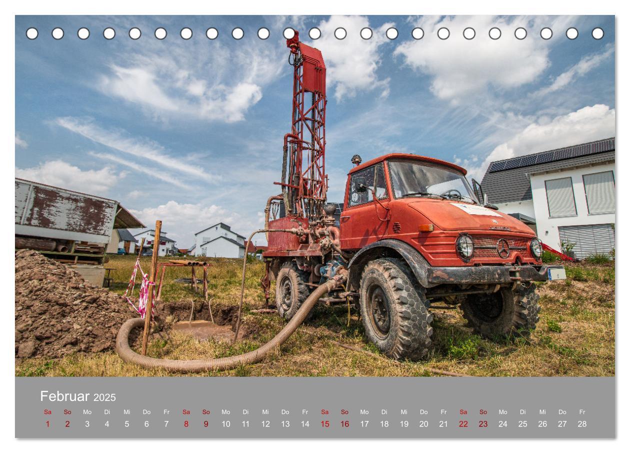 Bild: 9783435102037 | Youngtimer Landtechnik (Tischkalender 2025 DIN A5 quer), CALVENDO...