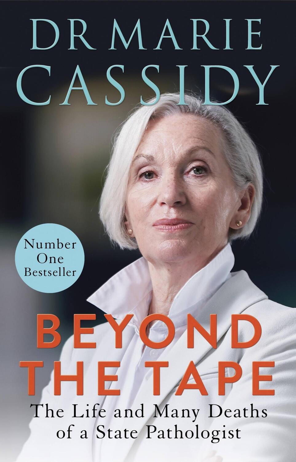 Cover: 9781529352603 | Beyond the Tape | The Life and Many Deaths of a State Pathologist