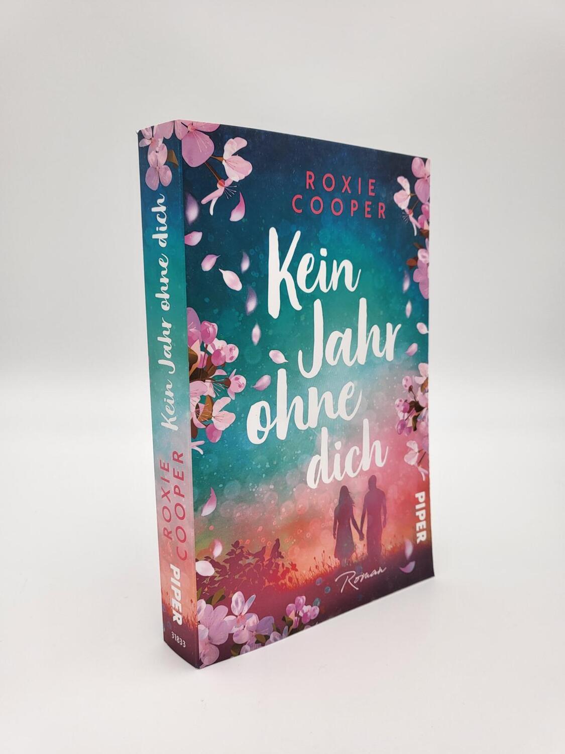 Bild: 9783492318334 | Kein Jahr ohne dich | Roxie Cooper | Taschenbuch | 384 S. | Deutsch