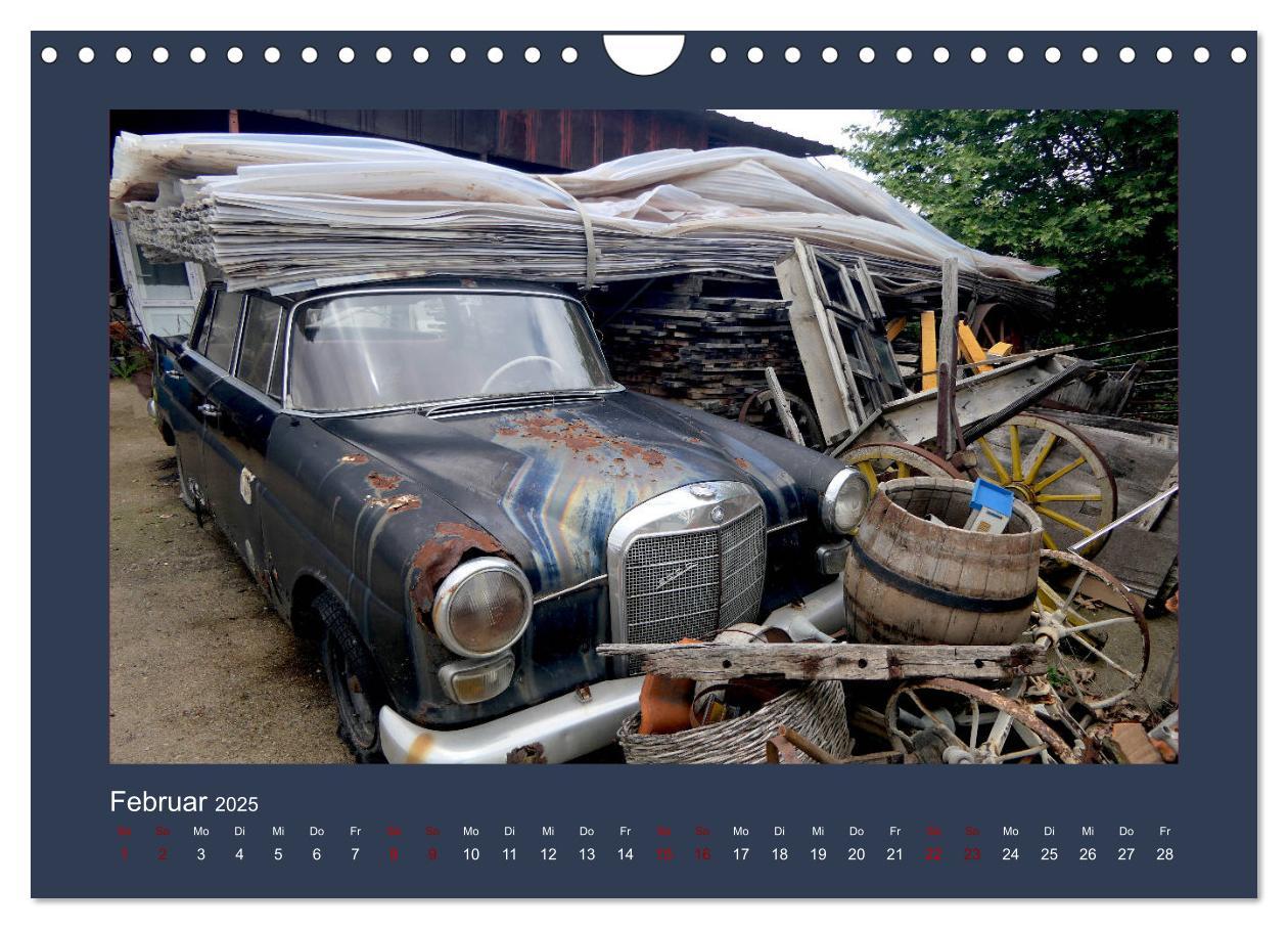 Bild: 9783435212583 | Vergessene Schätze - Oldtimer auf Schrottplätzen (Wandkalender 2025...