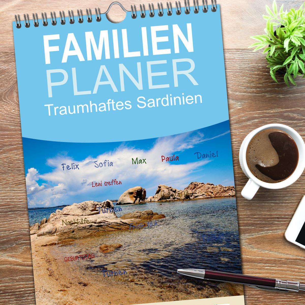 Bild: 9783457195222 | Familienplaner 2025 - Traumhaftes Sardinien mit 5 Spalten...