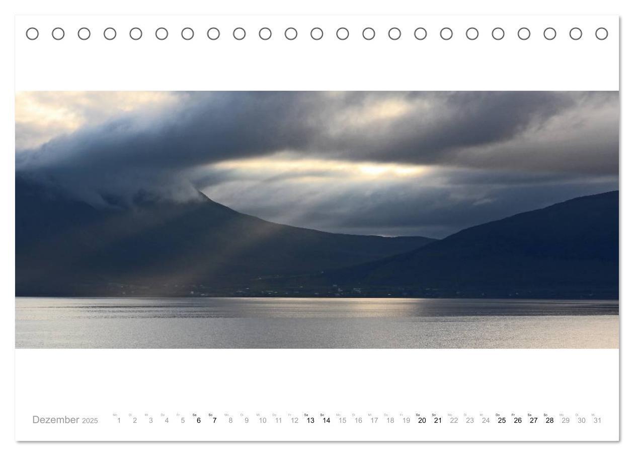 Bild: 9783435710799 | Panoramen der norwegischen Küste (Tischkalender 2025 DIN A5 quer),...