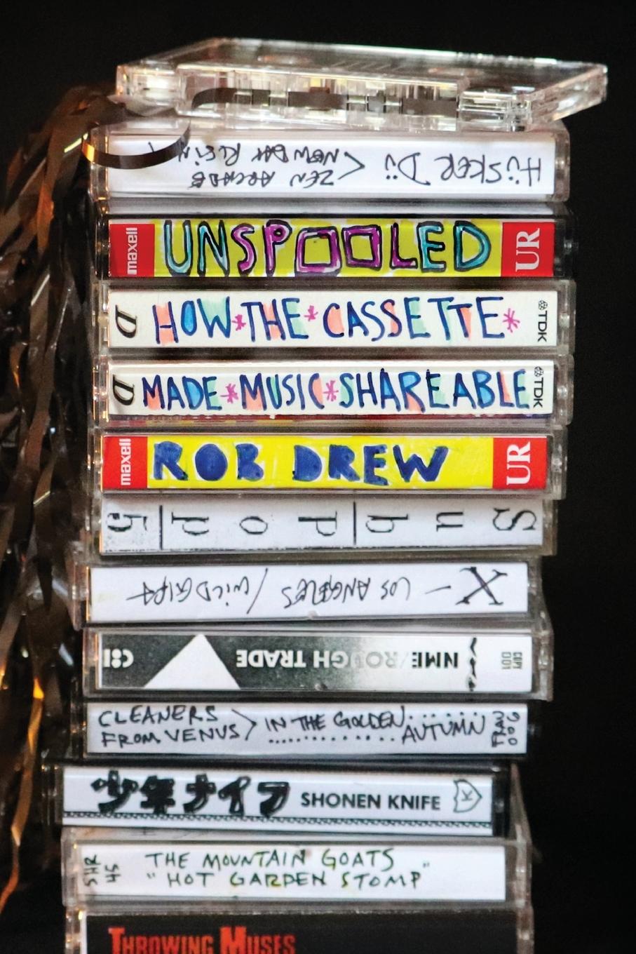 Cover: 9781478025597 | Unspooled | How the Cassette Made Music Shareable | Rob Drew | Buch