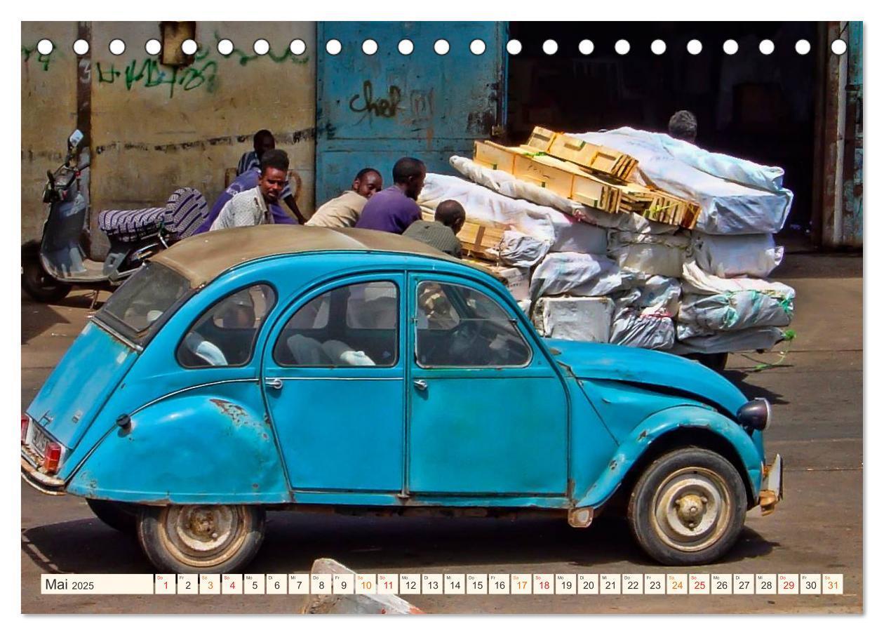 Bild: 9783435470013 | Citroën 2CV - geliebte Ente (Tischkalender 2025 DIN A5 quer),...