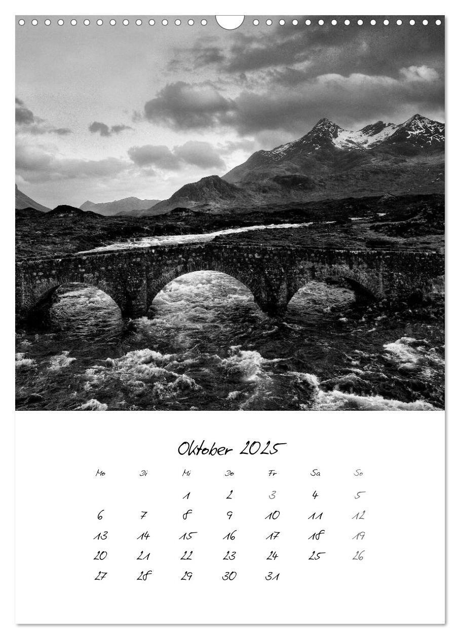 Bild: 9783457048818 | Schottland Monochrom (Wandkalender 2025 DIN A3 hoch), CALVENDO...