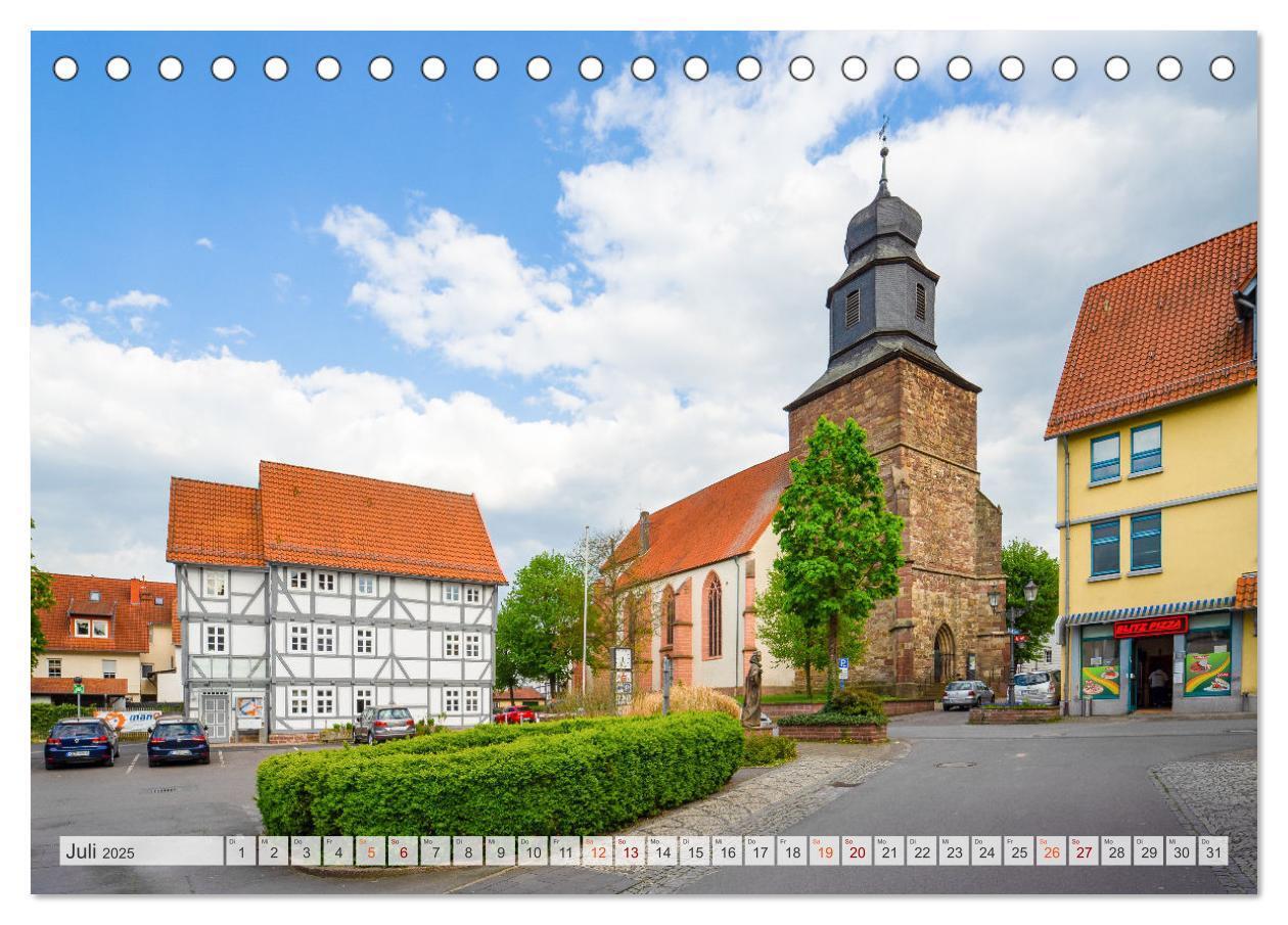 Bild: 9783383990908 | Hofgeismar Impressionen (Tischkalender 2025 DIN A5 quer), CALVENDO...