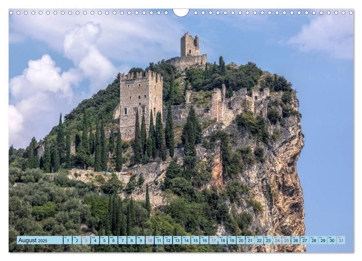 Bild: 9781325944606 | Lake Garda Mediterranean oasis in Northern Italy (Wall Calendar...