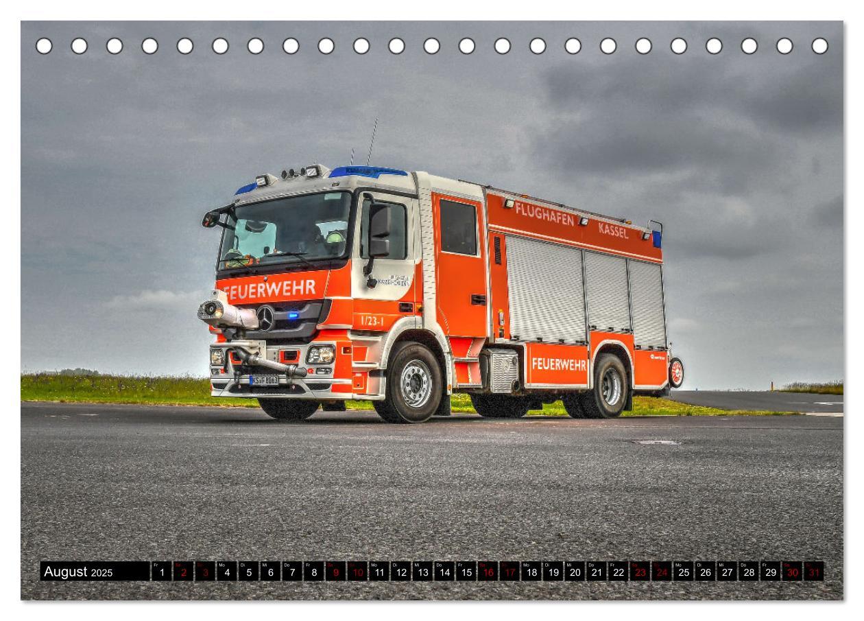 Bild: 9783435036080 | Feuerwehrfahrzeuge (Tischkalender 2025 DIN A5 quer), CALVENDO...