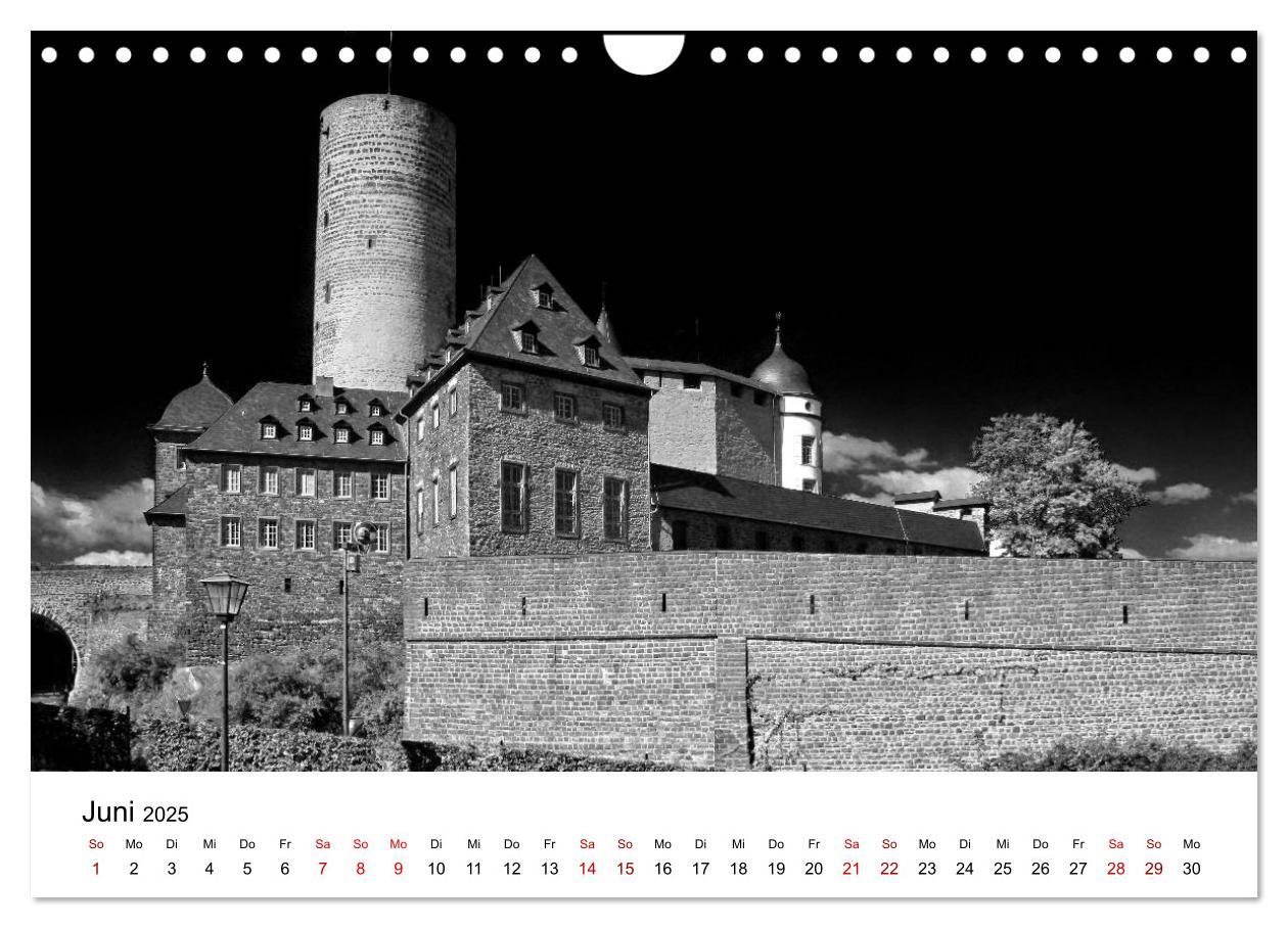 Bild: 9783435386604 | Burgen in schwarzweiß - Wie aus alten Zeiten (Wandkalender 2025 DIN...