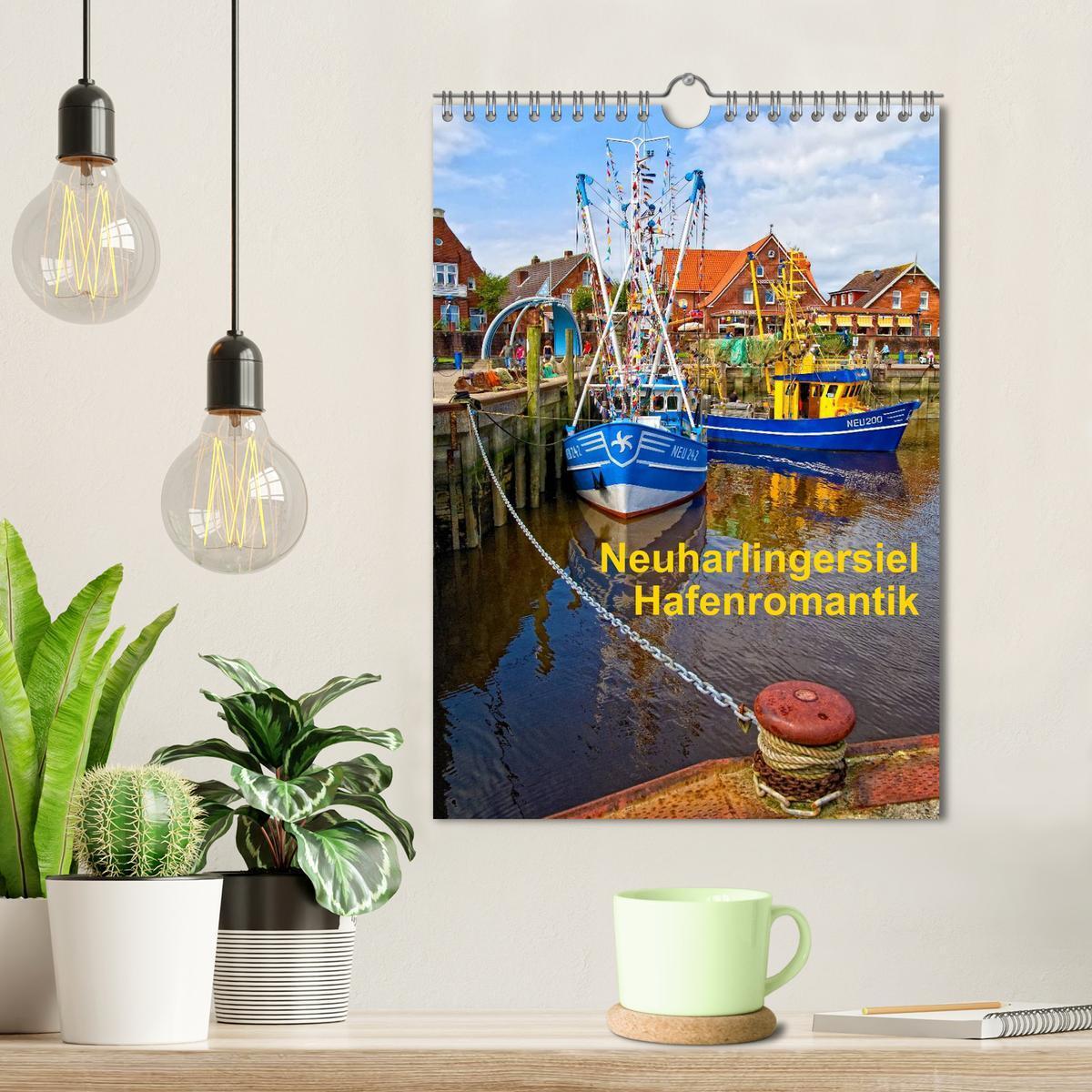 Bild: 9783457056981 | Neuharlingersiel Hafenromantik / Planer (Wandkalender 2025 DIN A4...