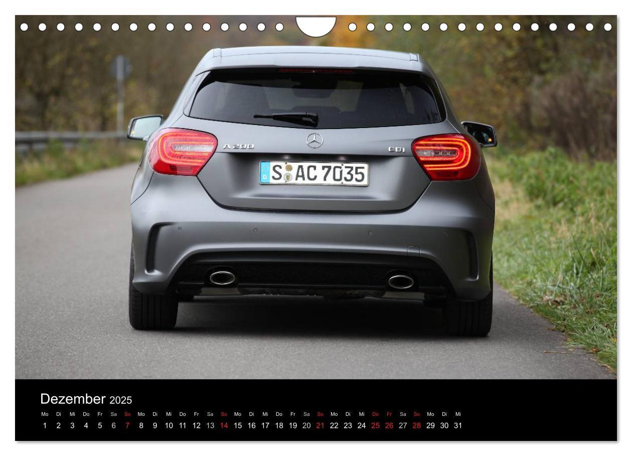 Bild: 9783435838394 | Mercedes-Benz A-Klasse (Wandkalender 2025 DIN A4 quer), CALVENDO...