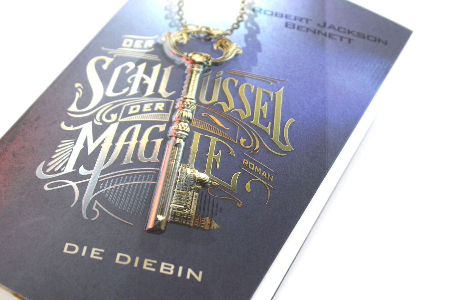 Bild: 9783734162664 | Der Schlüssel der Magie - Die Diebin | Roman | Robert Jackson Bennett