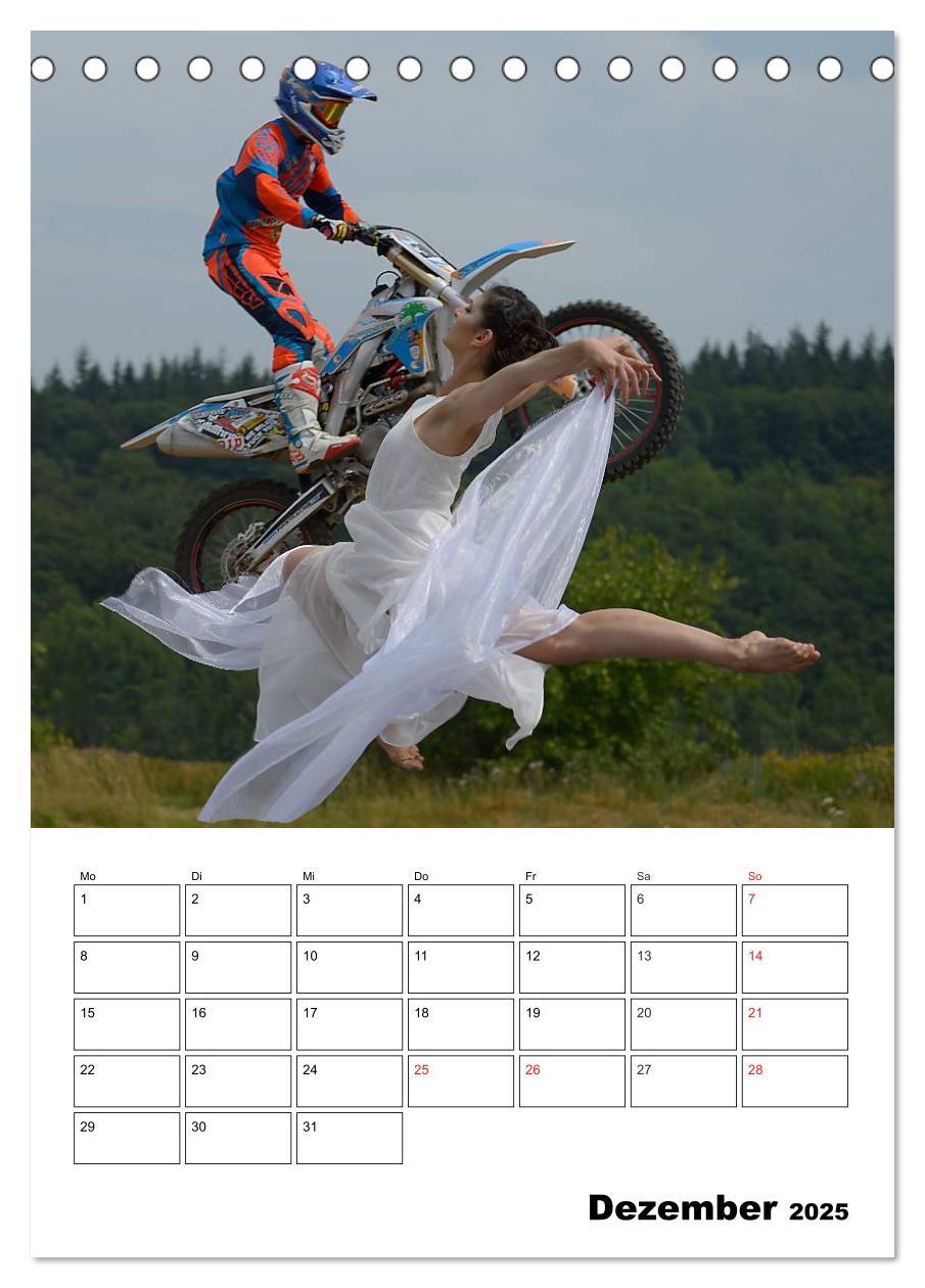 Bild: 9783457078488 | Motocross Terminplaner (Tischkalender 2025 DIN A5 hoch), CALVENDO...