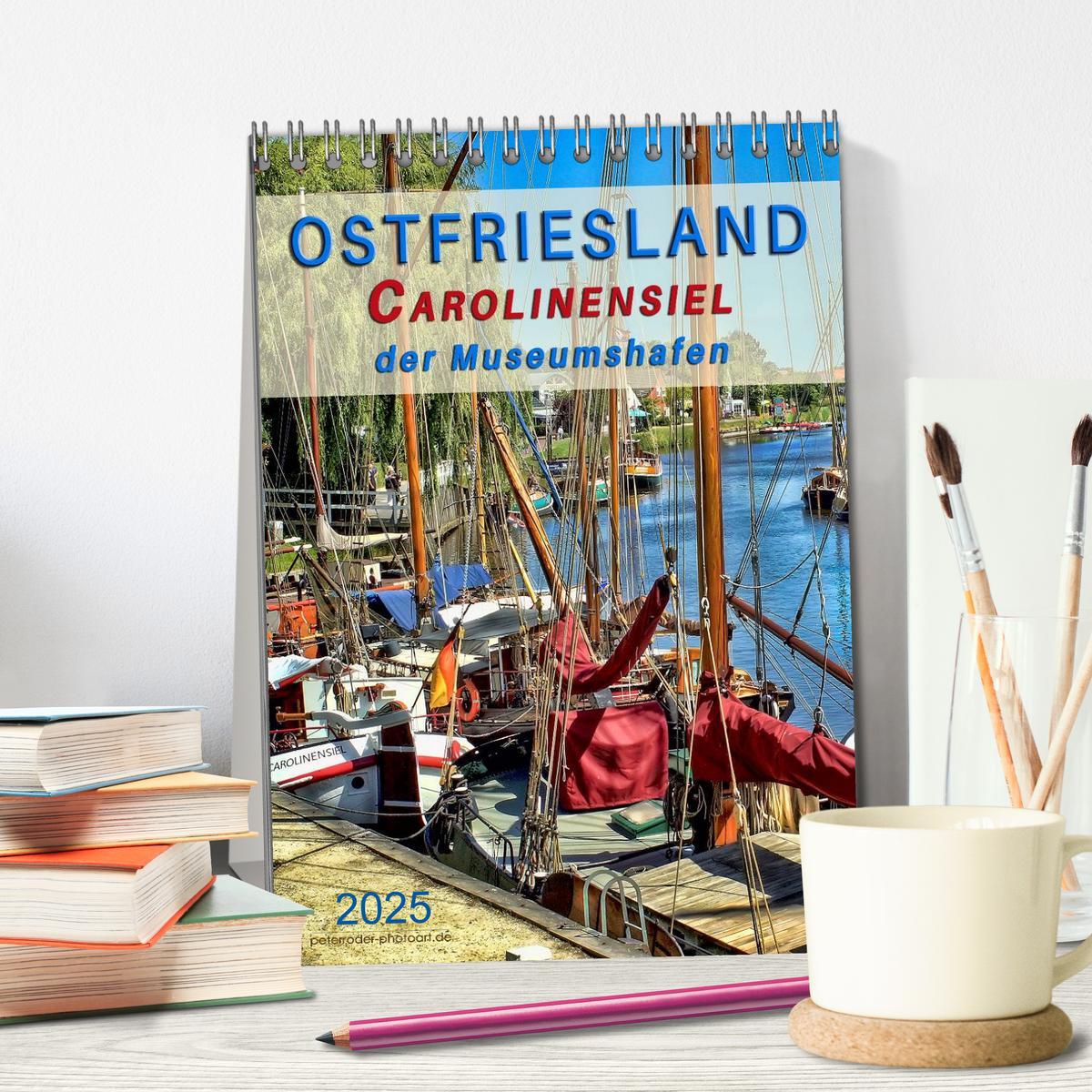 Bild: 9783457051405 | Ostfriesland - Carolinensiel, der Museumshafen (Tischkalender 2025...