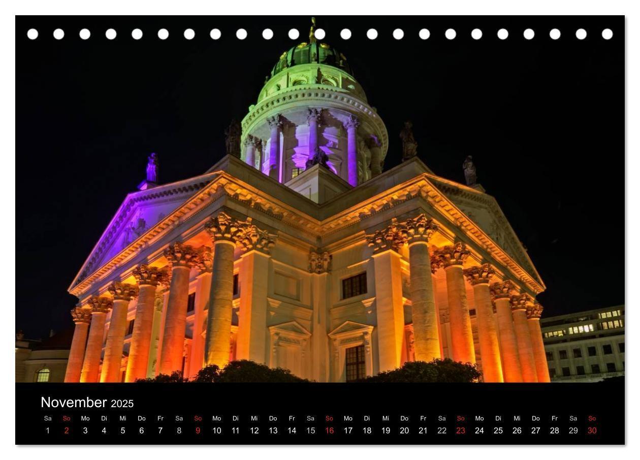 Bild: 9783435768516 | Berlin bei Nacht (Tischkalender 2025 DIN A5 quer), CALVENDO...