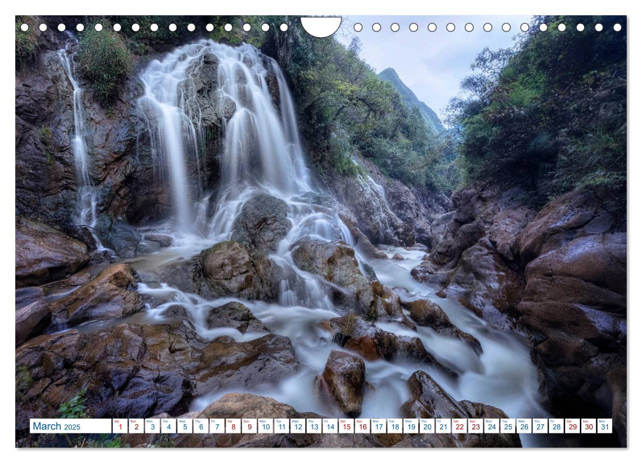 Bild: 9781325947829 | Asia's Pearl Vietnam (Wall Calendar 2025 DIN A4 landscape),...