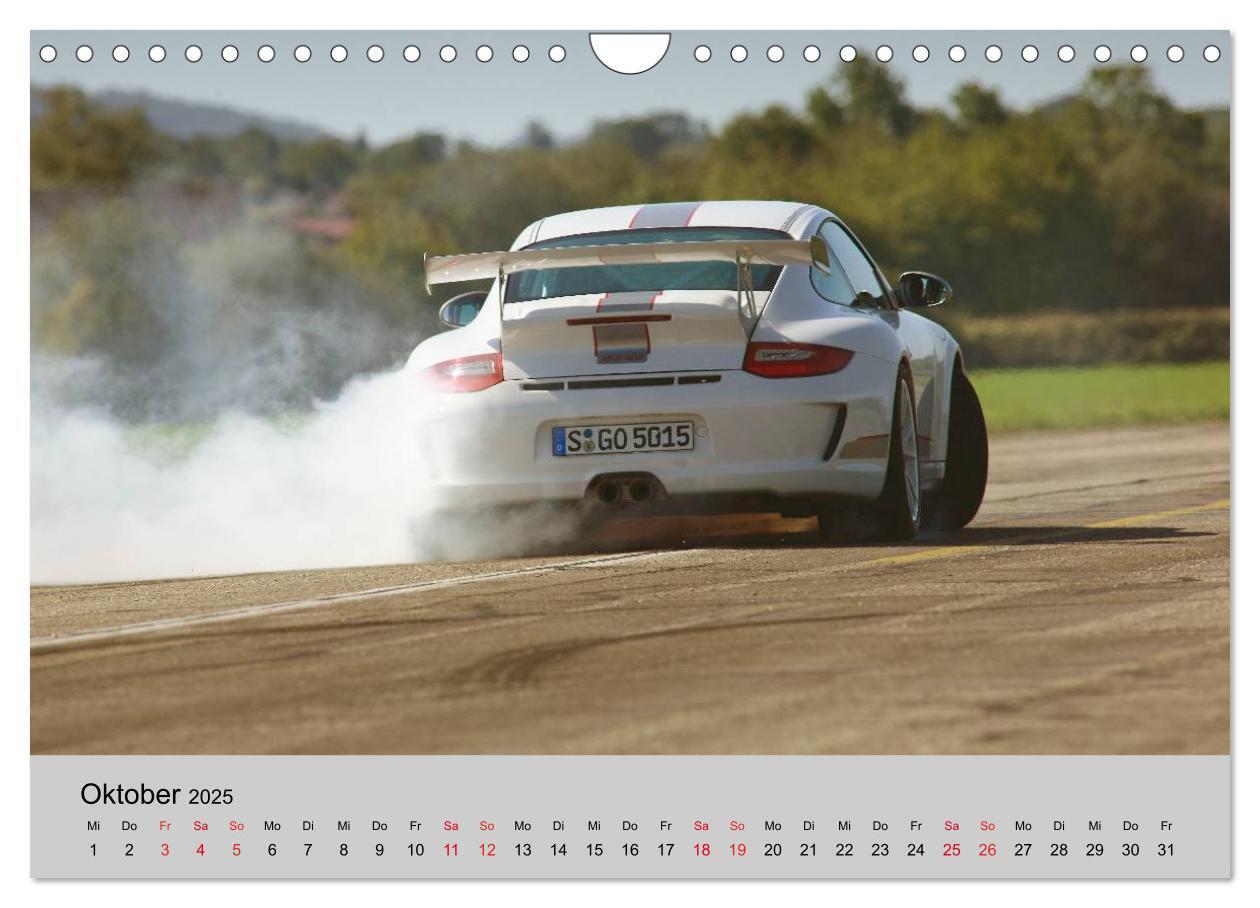 Bild: 9783435706969 | Porsche GT3RS 4,0 (Wandkalender 2025 DIN A4 quer), CALVENDO...