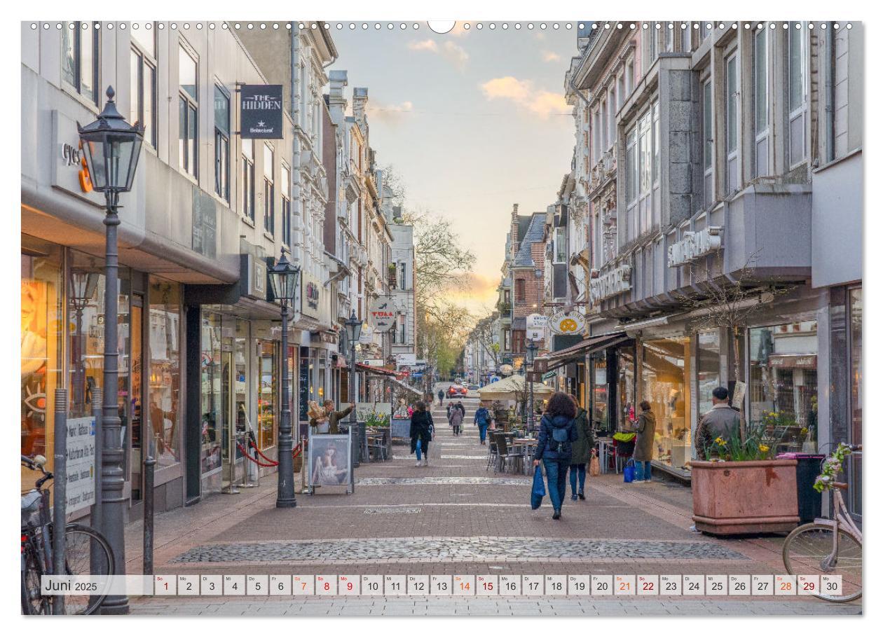 Bild: 9783383830952 | Neuss Impressionen (Wandkalender 2025 DIN A2 quer), CALVENDO...