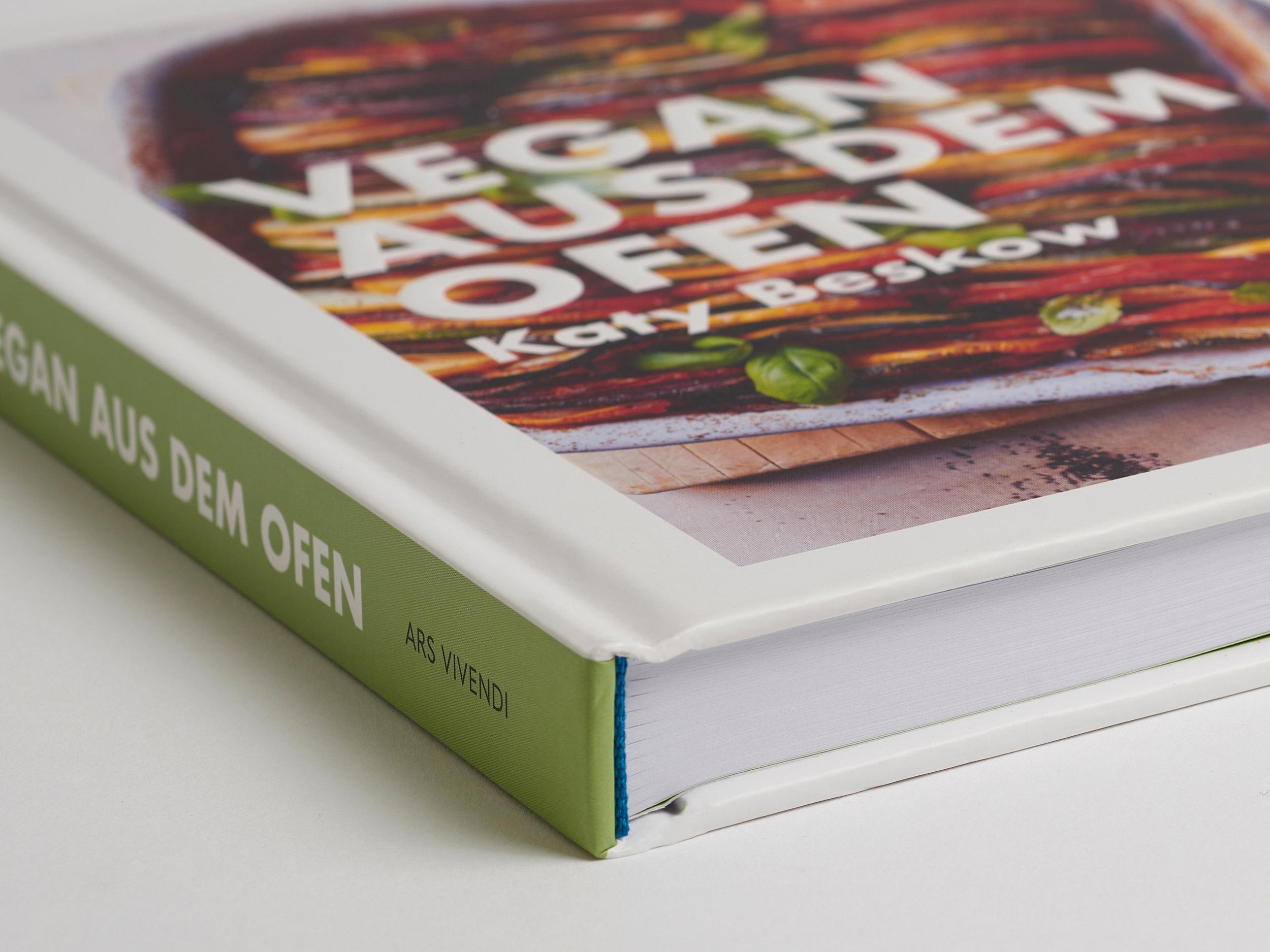 Bild: 9783747204092 | Vegan aus dem Ofen | Katy Beskow | Buch | 160 S. | Deutsch | 2022