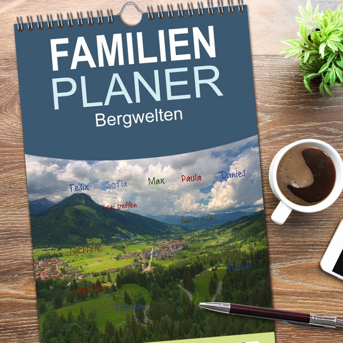 Bild: 9783457115176 | Familienplaner 2025 - Bergwelten mit 5 Spalten (Wandkalender, 21 x...