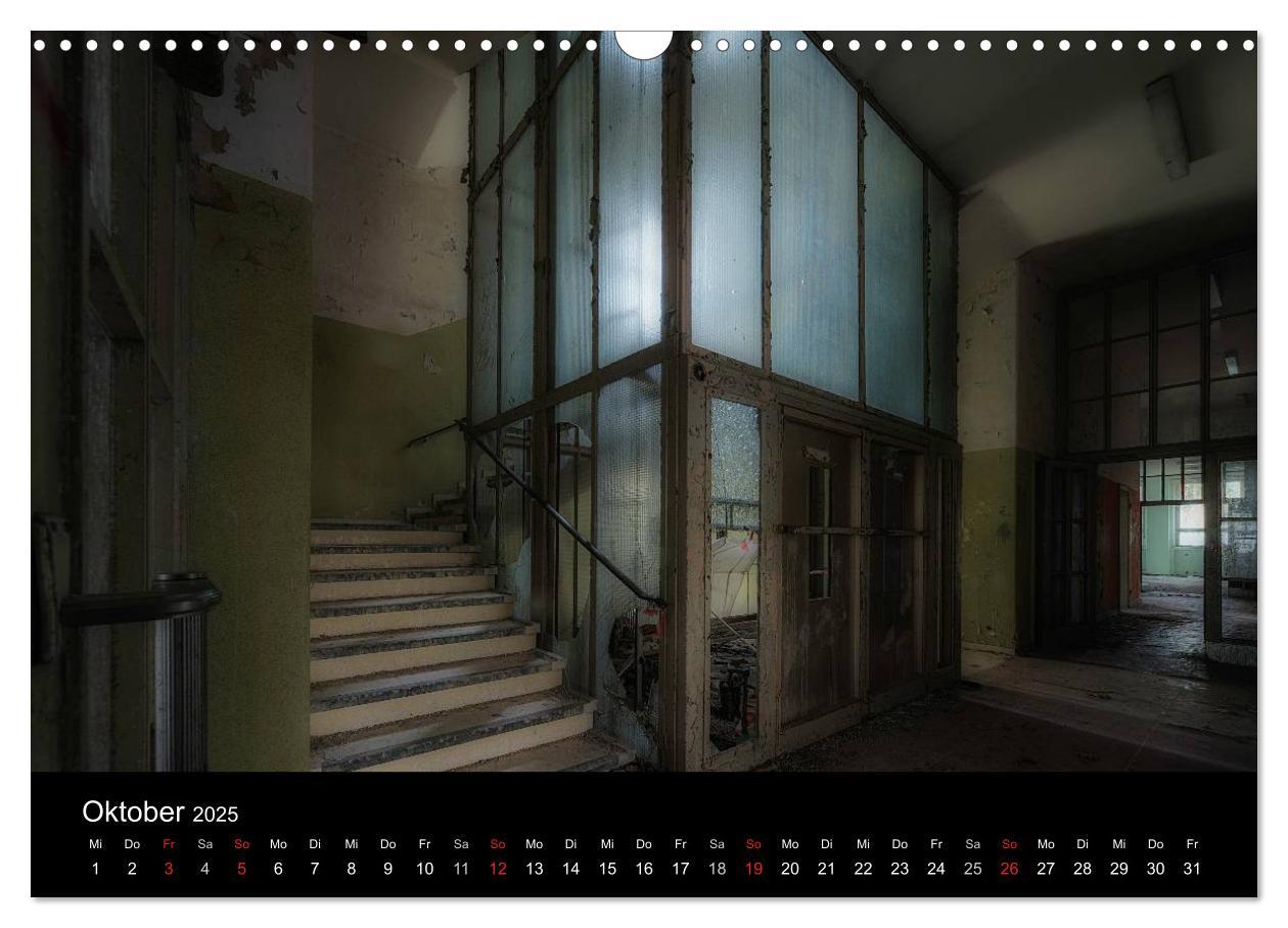 Bild: 9783435621019 | Lost Places - Auch der Verfall hat seinen Charme (Wandkalender 2025...