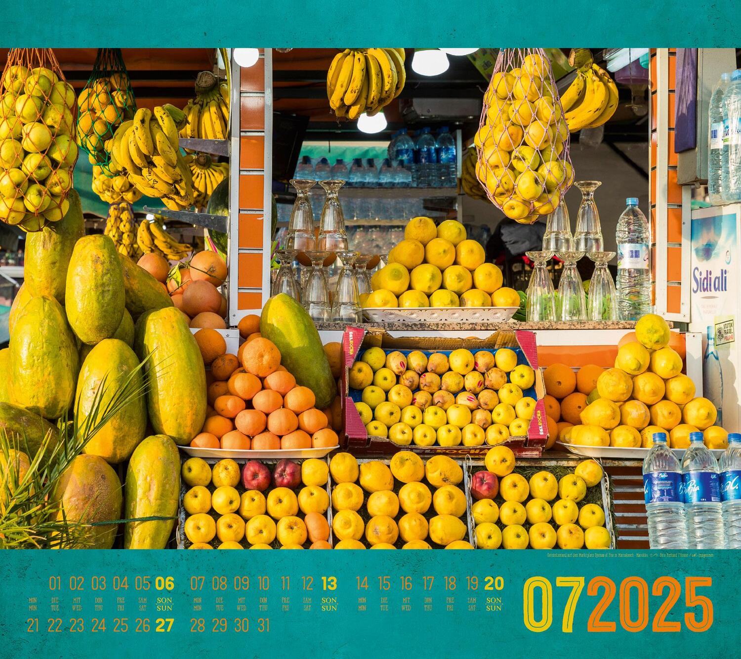 Bild: 9783838425139 | World of Food - Kulinarische Weltreise Kalender 2025 | Kunstverlag