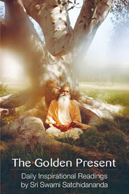 Cover: 9780932040305 | The Golden Present: Daily Inspriational Readings by Sri Swami...