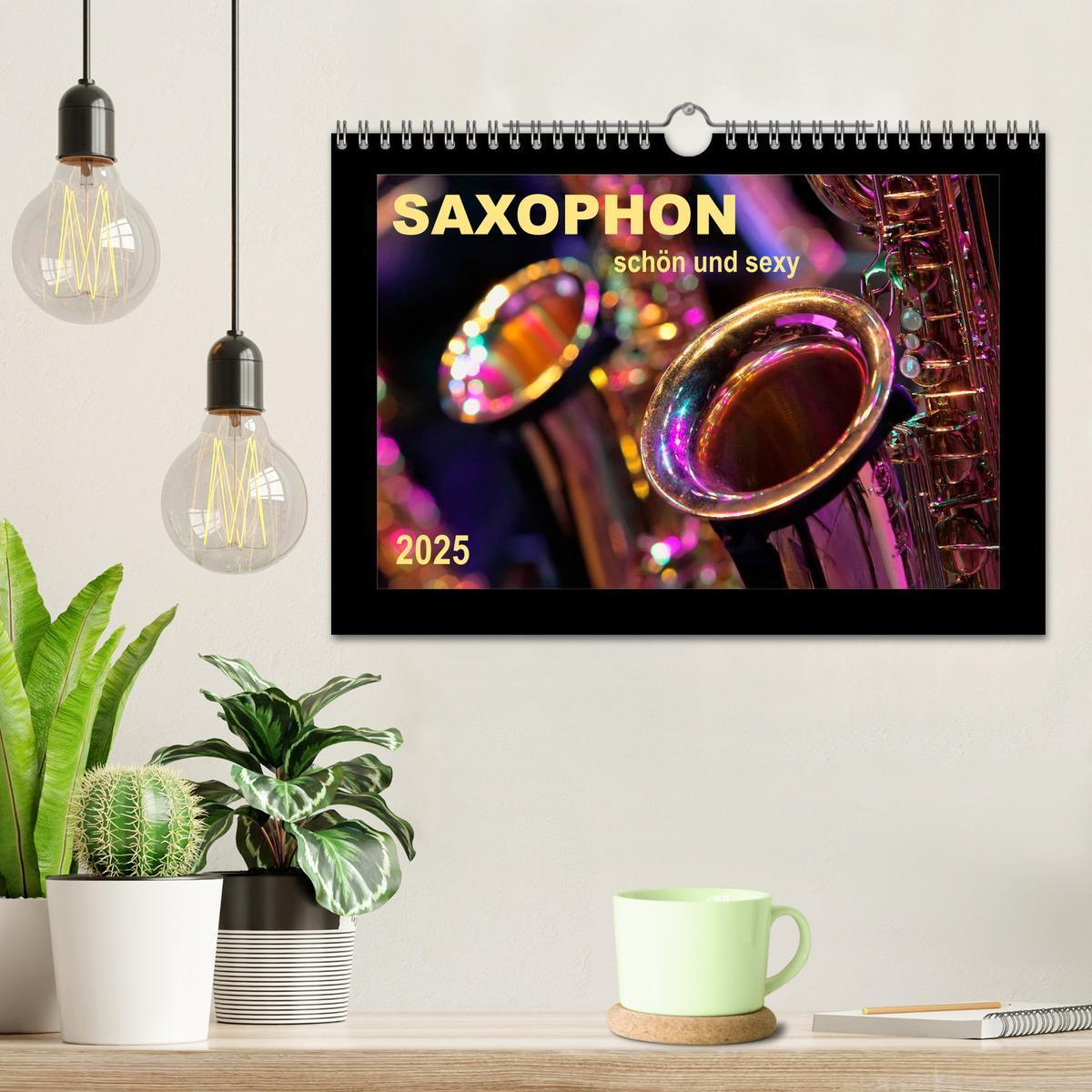 Bild: 9783435594153 | Saxophon - schön und sexy (Wandkalender 2025 DIN A4 quer), CALVENDO...