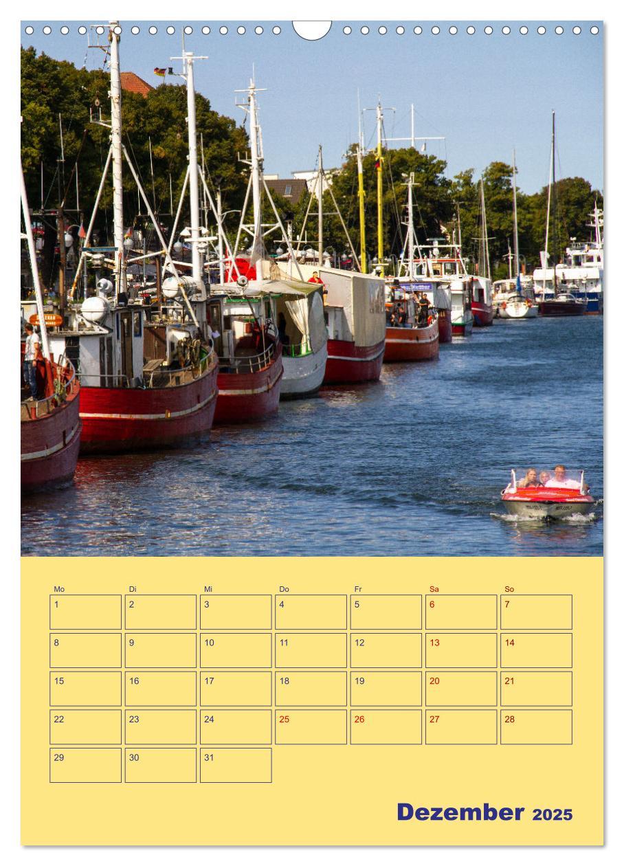 Bild: 9783435881444 | Sehnsuchtsort Warnemünde (Wandkalender 2025 DIN A3 hoch), CALVENDO...