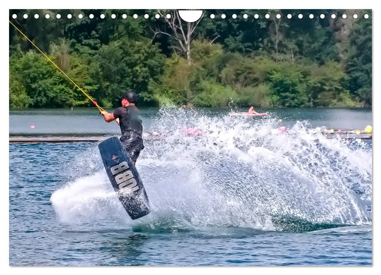 Bild: 9783435369157 | Wakeboarden (Wandkalender 2025 DIN A4 quer), CALVENDO Monatskalender