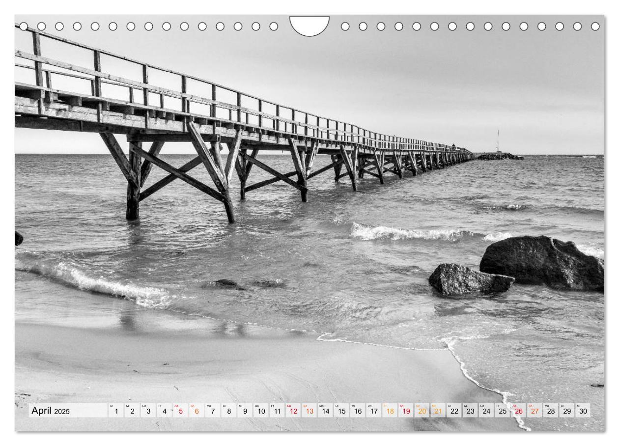 Bild: 9783435350018 | Bornholm black &amp; white (Wandkalender 2025 DIN A4 quer), CALVENDO...