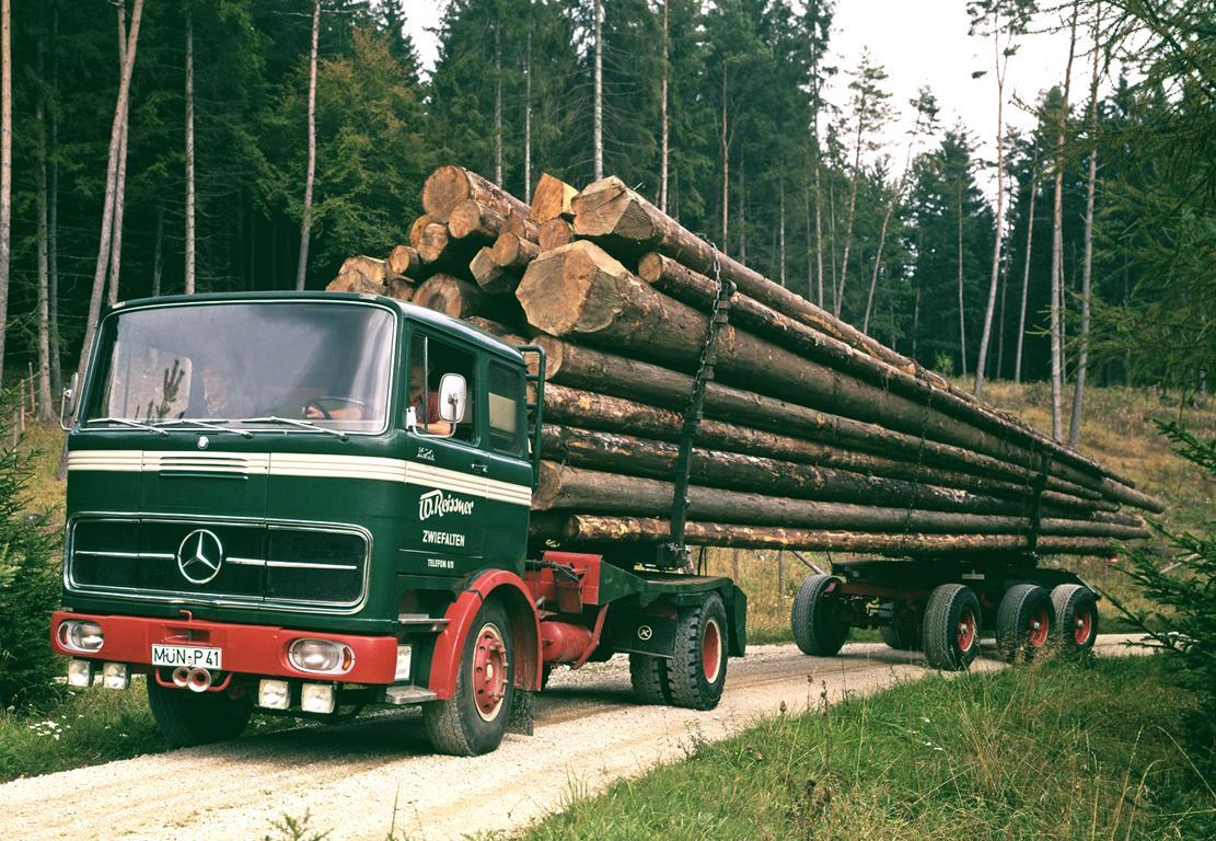 Bild: 9783751611299 | Kässbohrer Lkw-Aufbauten: Kasten, Koffer, Krane und andere | Weber