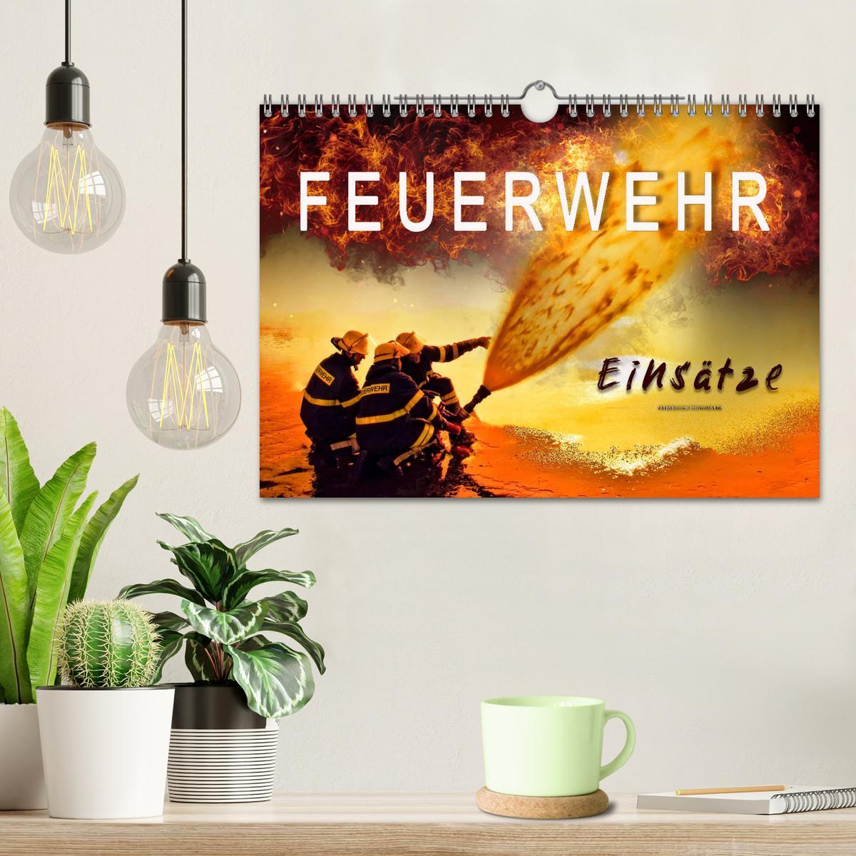 Bild: 9783435240241 | Feuerwehr - Einsätze (Wandkalender 2025 DIN A4 quer), CALVENDO...