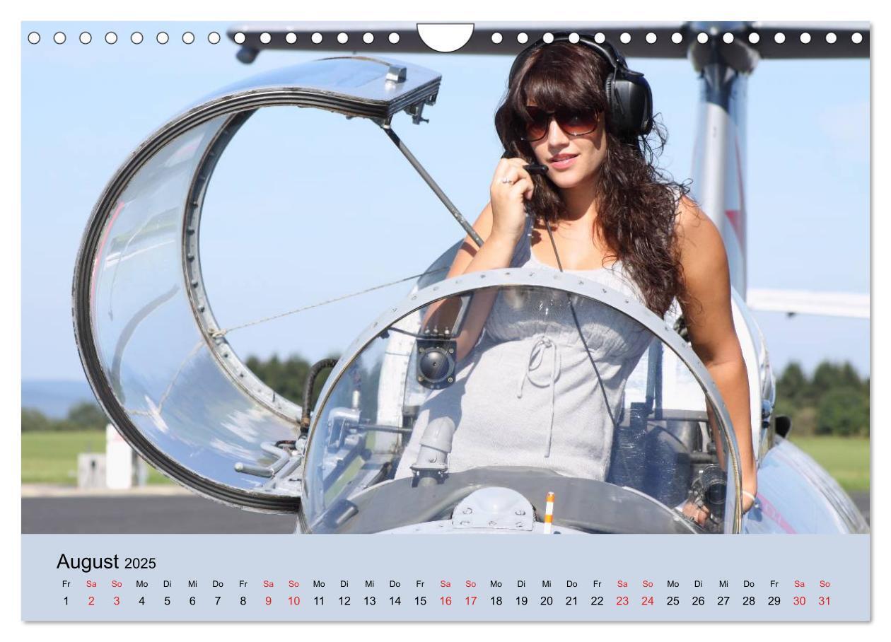 Bild: 9783435809943 | Aircraft Girls 2025 (Wandkalender 2025 DIN A4 quer), CALVENDO...