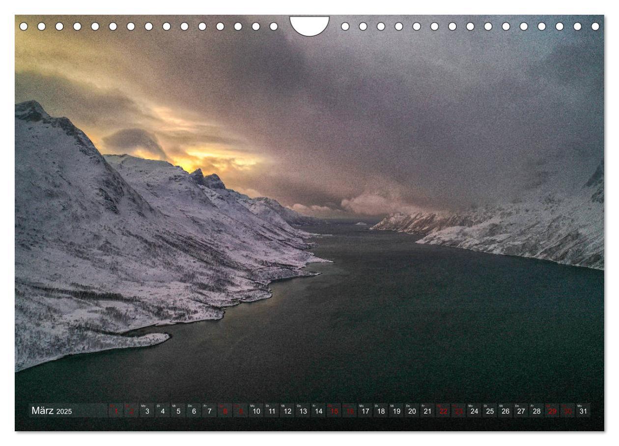 Bild: 9783435114290 | Polarnacht in Tromsø (Wandkalender 2025 DIN A4 quer), CALVENDO...