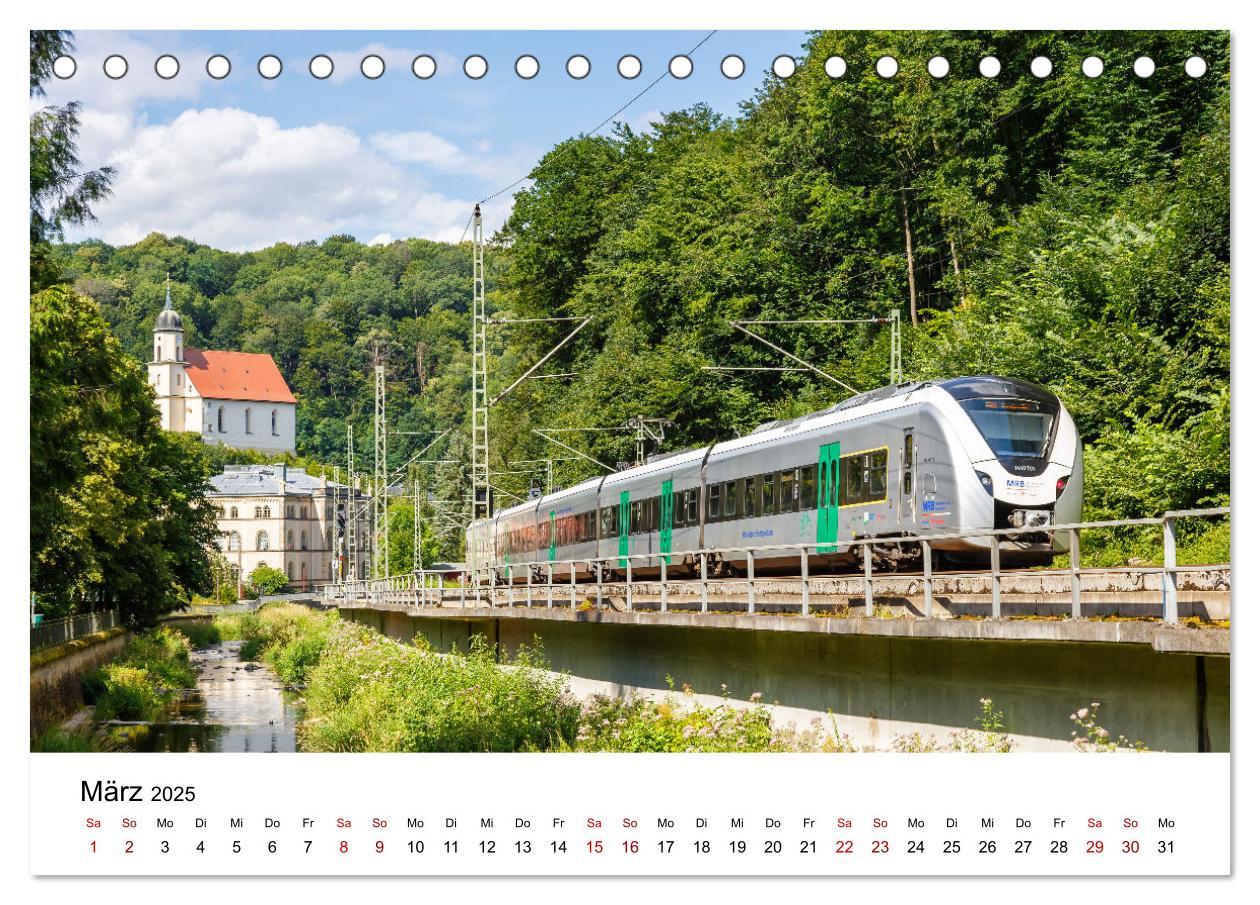 Bild: 9783435034369 | Eisenbahn in Deutschland (Tischkalender 2025 DIN A5 quer), CALVENDO...