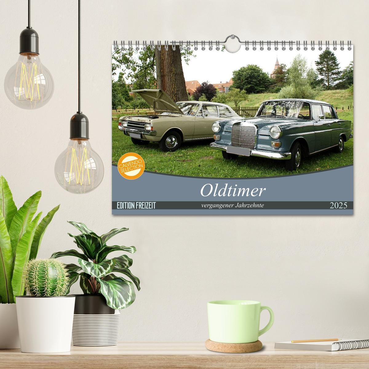 Bild: 9783435494194 | Oldtimer vergangenger Jahrzehnte (Wandkalender 2025 DIN A4 quer),...