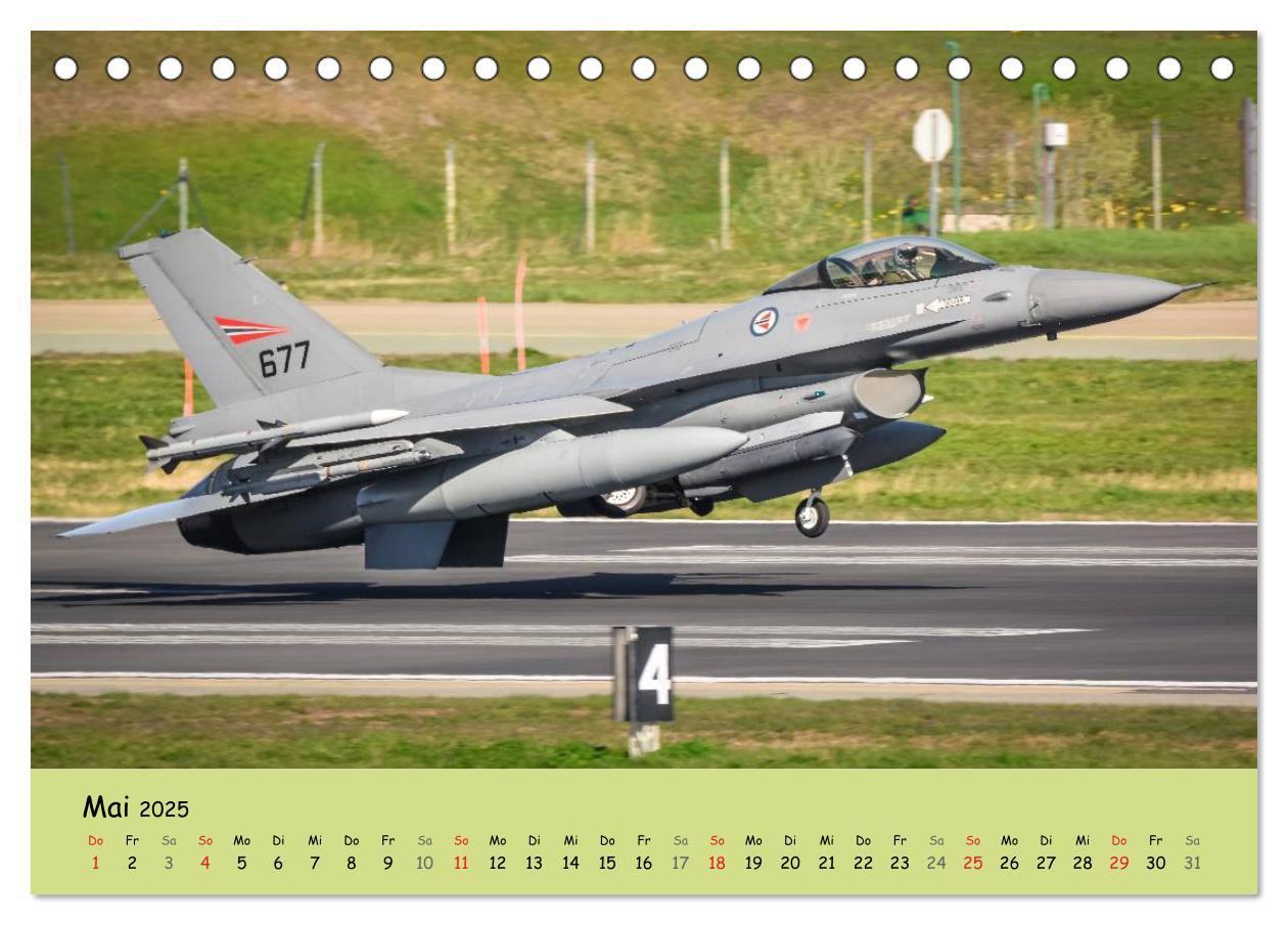 Bild: 9783435575602 | Luftüberlegenheit - Kampfjets in Aktion (Tischkalender 2025 DIN A5...