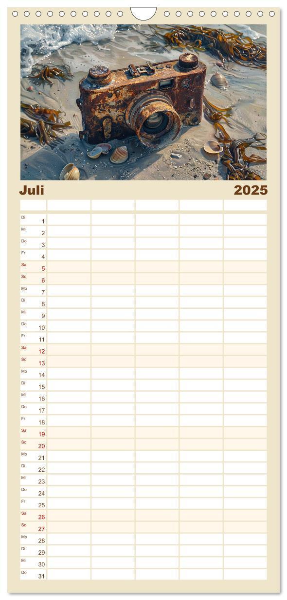 Bild: 9783457150924 | Familienplaner 2025 - Strandgut mit 5 Spalten (Wandkalender, 21 x...