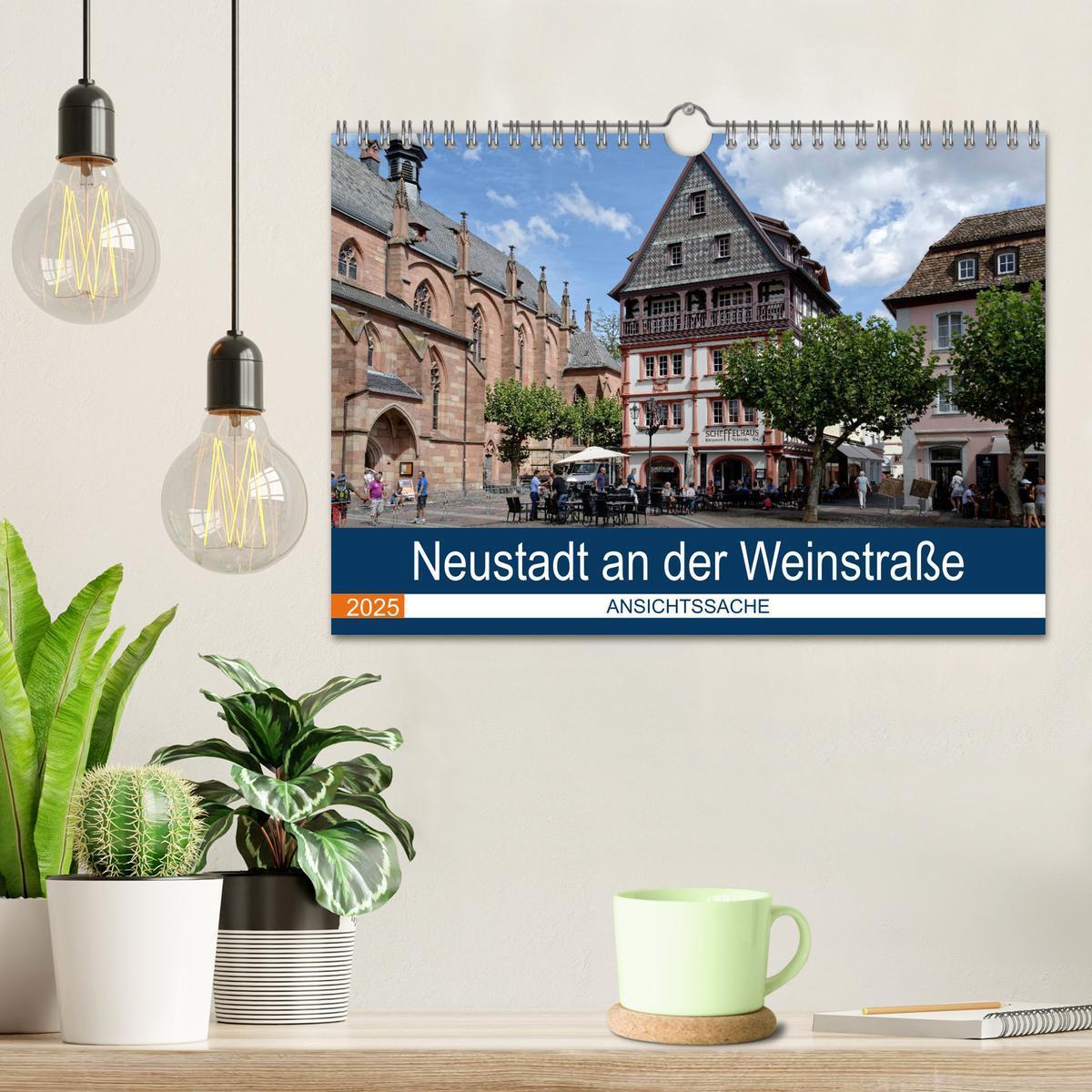 Bild: 9783435295333 | Neustadt an der Weinstraße - Ansichtssache (Wandkalender 2025 DIN...