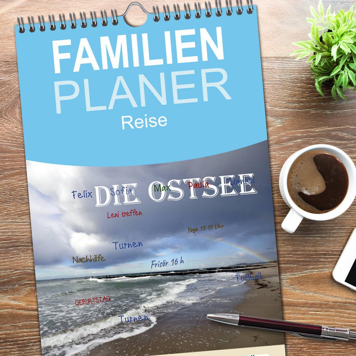 Bild: 9783457124918 | Familienplaner 2025 - Die Ostsee mit 5 Spalten (Wandkalender, 21 x...