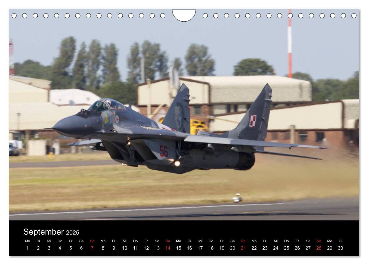 Bild: 9783435479559 | Militärflugzeuge 2025 (Wandkalender 2025 DIN A4 quer), CALVENDO...