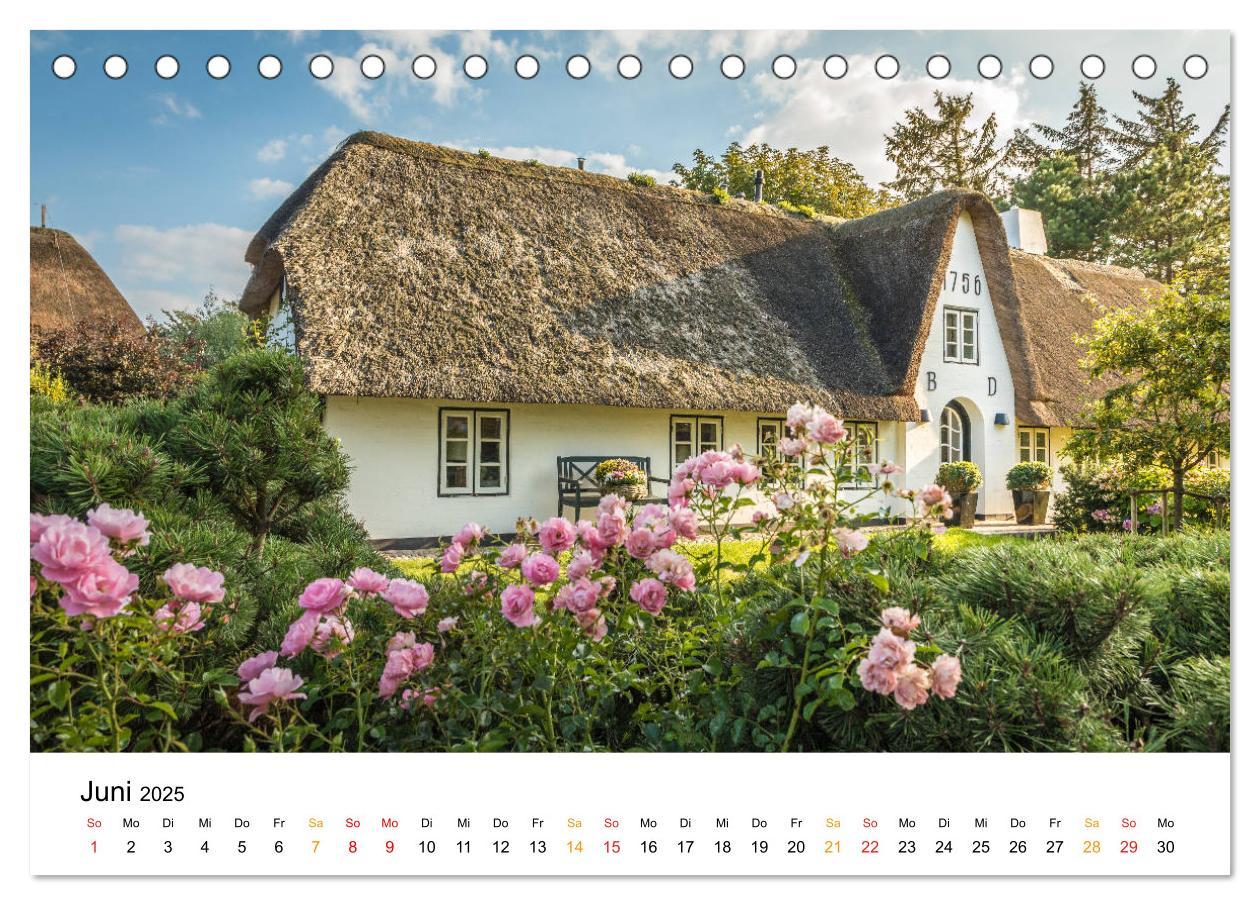 Bild: 9783435151011 | Sylter Friesenhäuser (Tischkalender 2025 DIN A5 quer), CALVENDO...