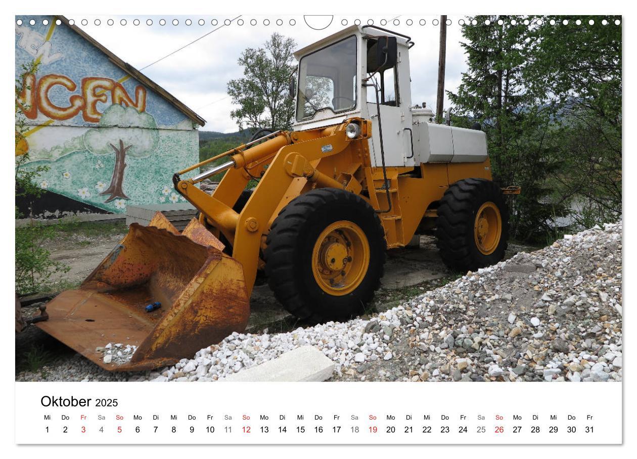 Bild: 9783435360413 | Baumaschinen mit Patina (Wandkalender 2025 DIN A3 quer), CALVENDO...