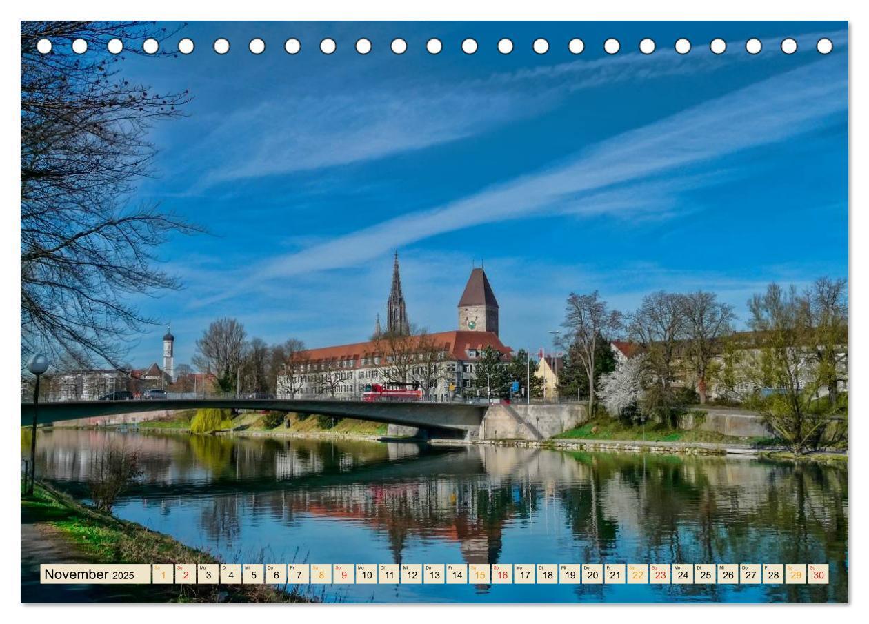 Bild: 9783435486090 | Bühne frei für Ulm an der Donau (Tischkalender 2025 DIN A5 quer),...