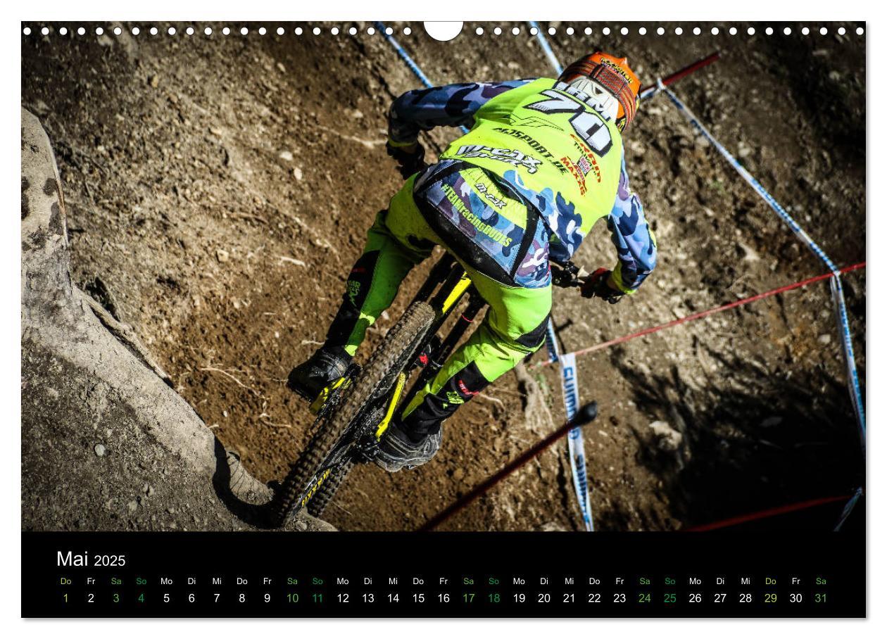 Bild: 9783435432783 | Downhill Racing 2025 (Wandkalender 2025 DIN A3 quer), CALVENDO...